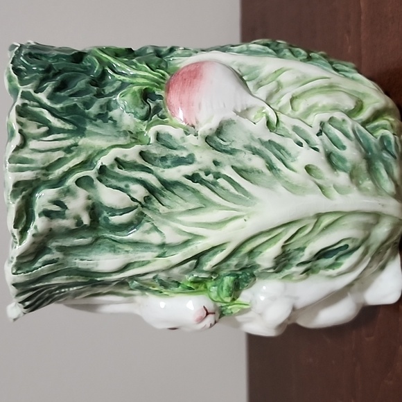 Beautiful Shafford Rabbit Patch Vase - Picture 4 of 11